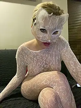 Chat XXX Live ShahikaShakeel