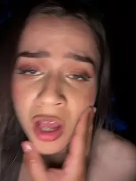 SophiaXJohn чат на живо