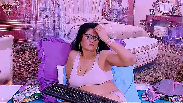 Chat ao vivo de IndianAllure