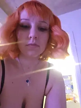 Sala de chat ao vivo de MadelynDaisy