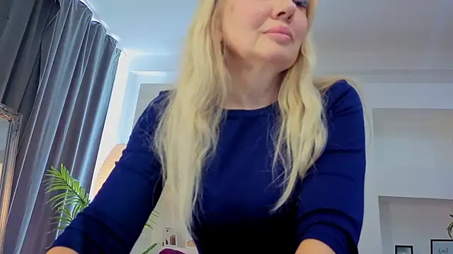 Sala de chat en directo de NicoletteRose_