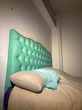 DulceAngelica Adlı Modelin Canlı Sohbet Odası