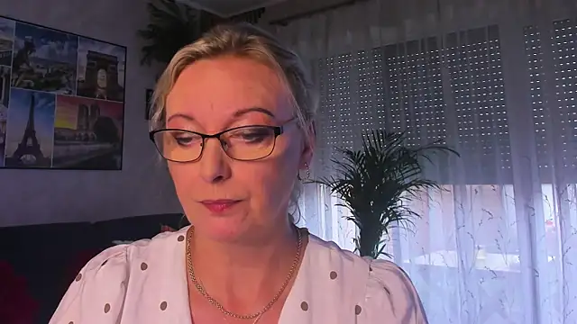 vanessa_chat – Kamerová šou