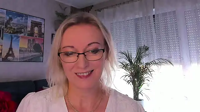 חדר צ'אט בשידור חי של vanessa_chat