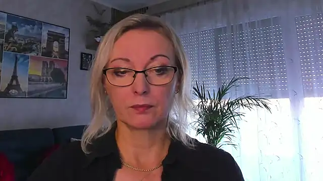 Chat soba uživo modela vanessa_chat