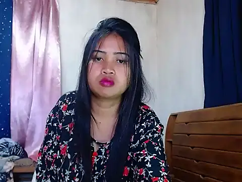 Živá kamerová sex show Princess_Ariahsquirty