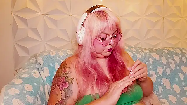 Živá chatovací místnost Satyn_doll
