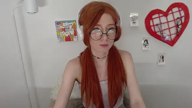 _Hanna_Moon_ Adlı Modelin Canlı Sohbet Odası