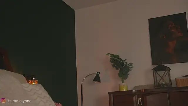 Alyonaqueen_ – live chatrum