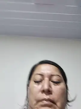 Brenda_Berck_ élő chatszobája