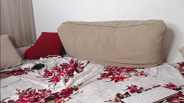 AhriAngel Cameră chat live