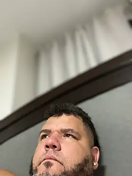 Sala de chat ao vivo de HotDominicanCum