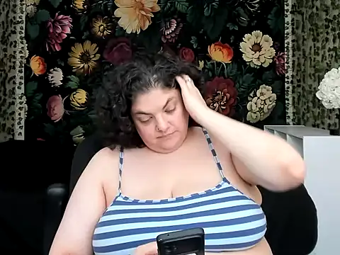 Pokój czatu na żywo – Exxxotic_Melons