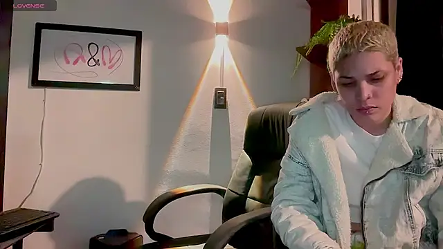 Živá chatovací místnost MarcellaGriffin
