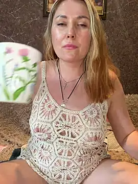 Katti_Kissa Live Chatraum