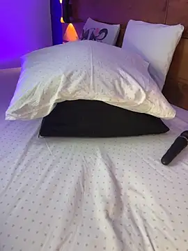 mahia_queen Adlı Modelin Canlı Sohbet Odası