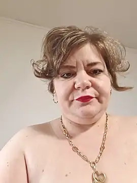 cindybbwsquirt чат на живо