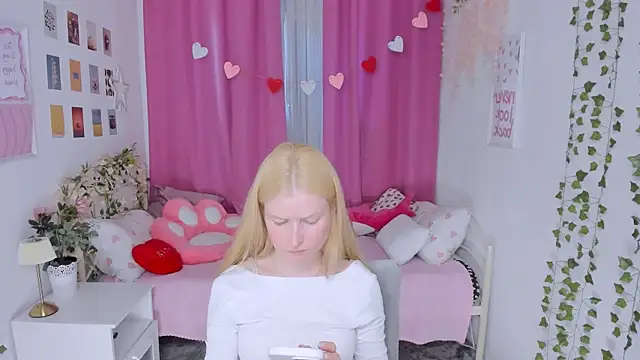 Chat ao vivo de Laly_Peach