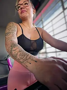 DIANITA_1988 실시간 채팅방