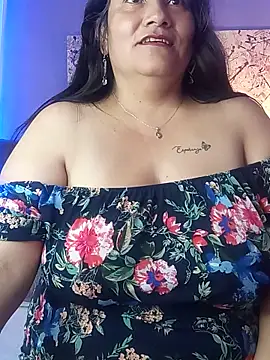 salomexlove_20 Adlı Modelin Canlı Sohbet Odası