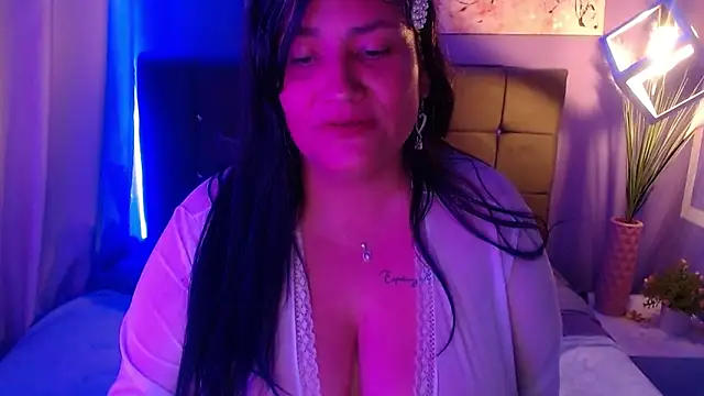 salomexlove_20 élő chatszobája