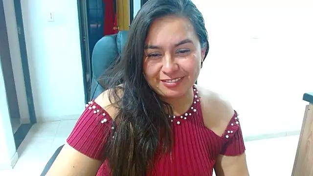 Phòng Chat Trực Tiếp Ixchel_Anaid
