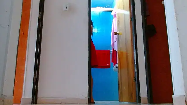 Ixchel_Anaid's Live Chat Room