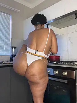 Pokój czatu na żywo – CurvyDesire1
