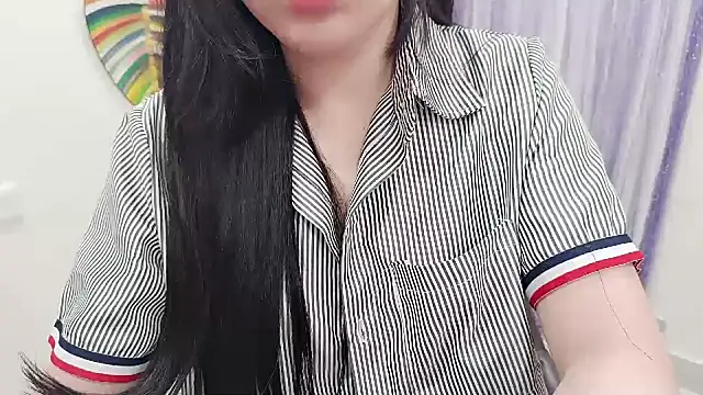 Ari-sweety's Live Chat Room