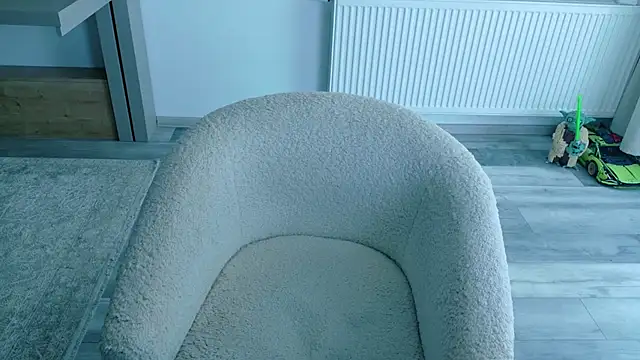 Chat soba uživo modela Deidi_sweet