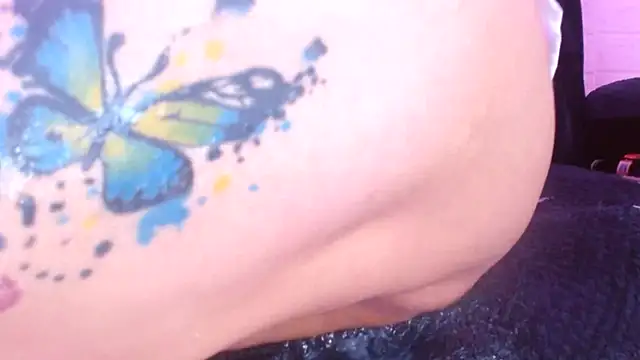 غرفة دردشة JakelineKitty المباشرة