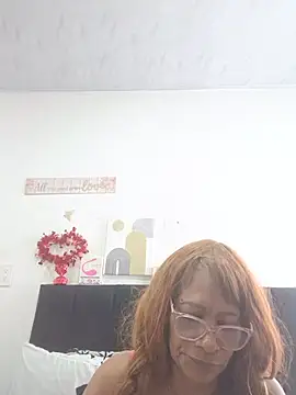 BustyMilf_ 실시간 채팅방