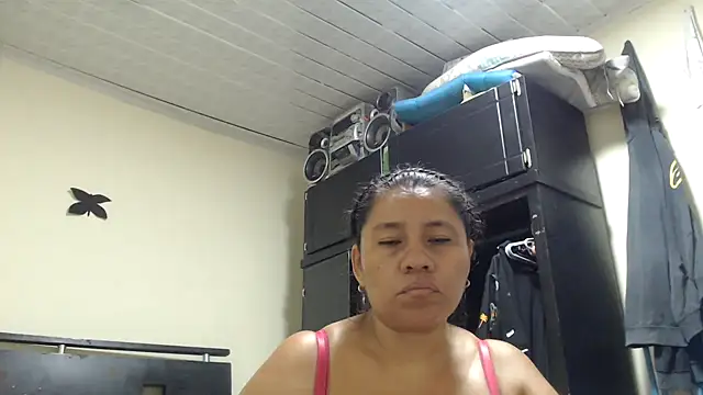 Chat ao vivo de adrixxx38
