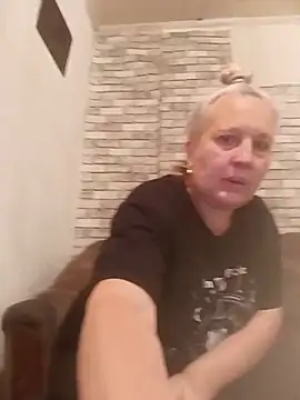 Sala de chat ao vivo de Cerd_Ayaz
