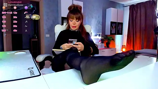 Pokój czatu na żywo – Miss_kay1111