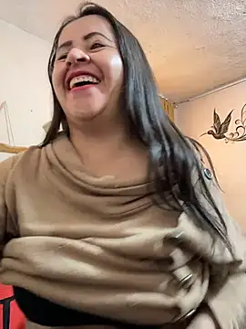 Chat soba uživo modela latinfemale