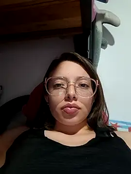 Živá chatovací místnost linda-schmidt