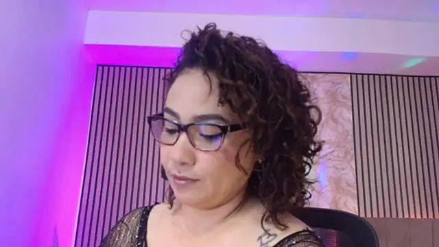 JuliRamirez 即時聊天室