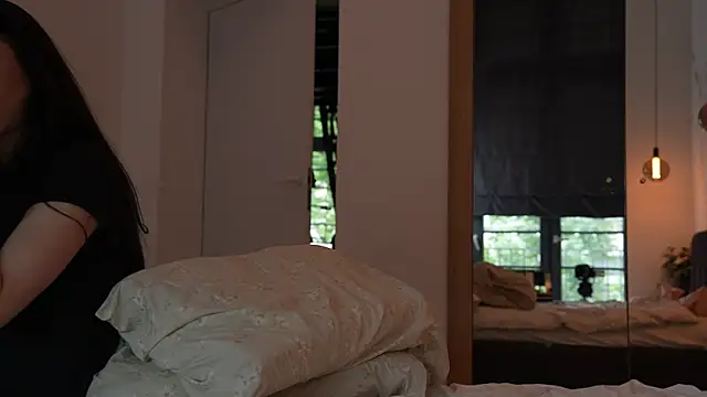 ibiddi Adlı Modelin Canlı Sohbet Odası