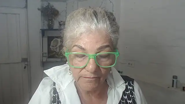 FunnyGrandman Live chat-huone