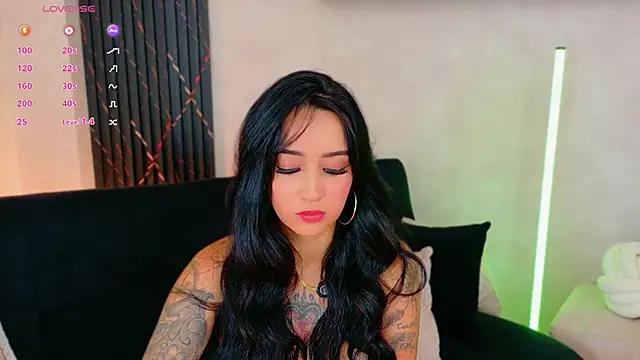 EmmyEvans1n Live chat-huone