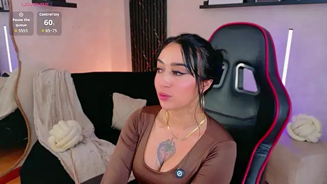 Sala de chat ao vivo de EmmyEvans1