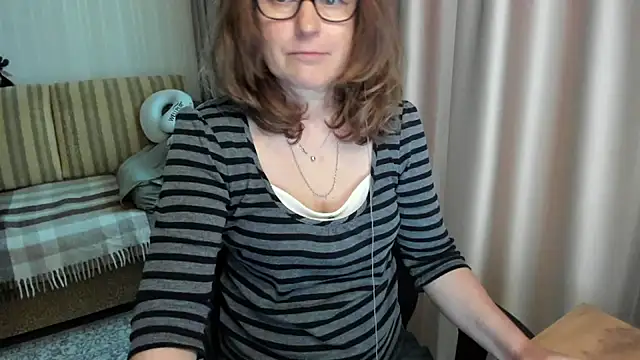 lauraovenn Live chat-huone