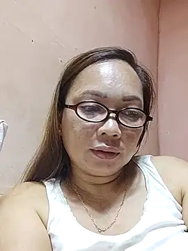 Živá chatovací místnost asianwet4u