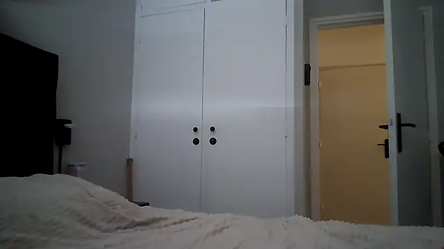 Chat soba uživo modela avajade