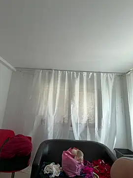 Alimela's Live Chat Room