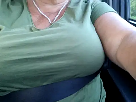INFINITY110570 Live chatroom