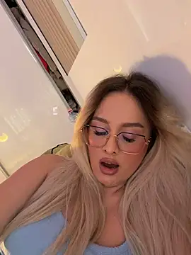 mollyxxx – Naživo chatovacia miestnosť