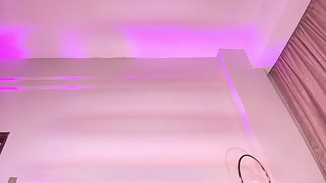חדר צ'אט בשידור חי של JupiteFox