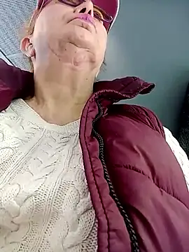 Hottie-Mom Cameră chat live